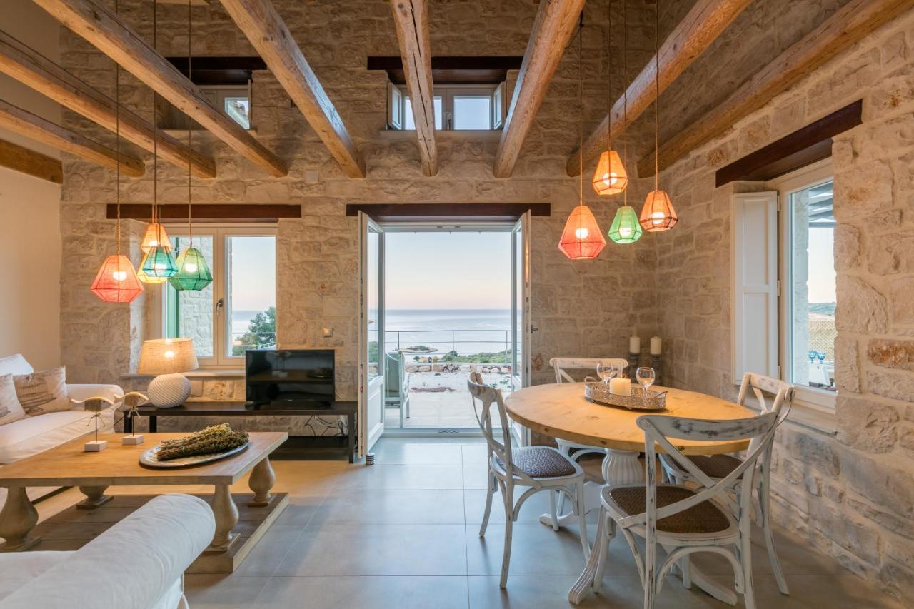 Yiameli Villas With Private Pool Skinaria Экстерьер фото