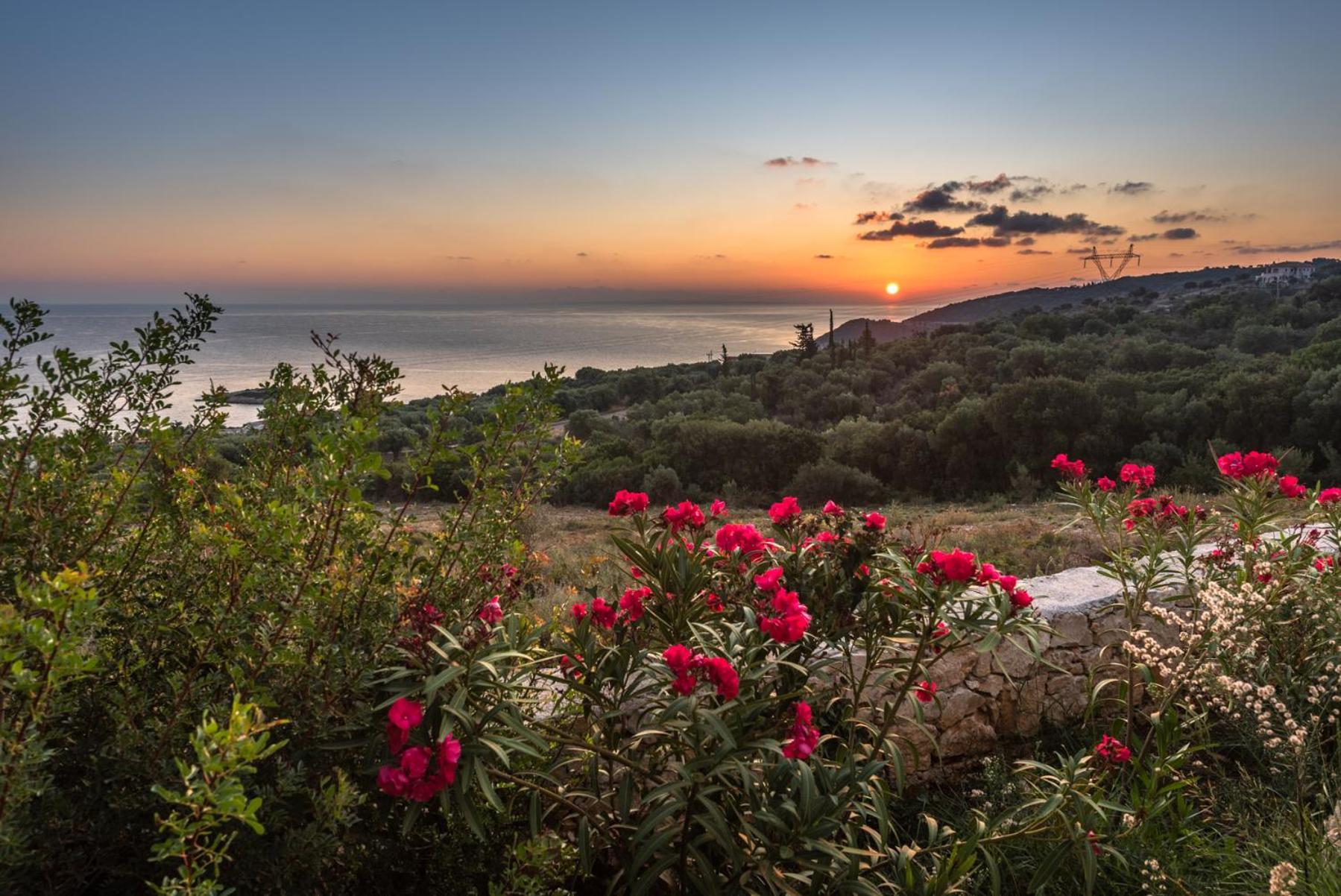 Yiameli Villas With Private Pool Skinaria Экстерьер фото